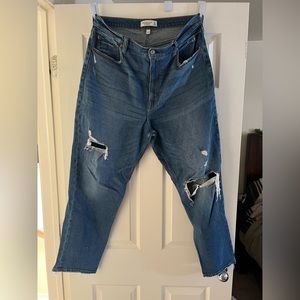 Abercrombie Ankle Straight Ultra High Rise sz14L